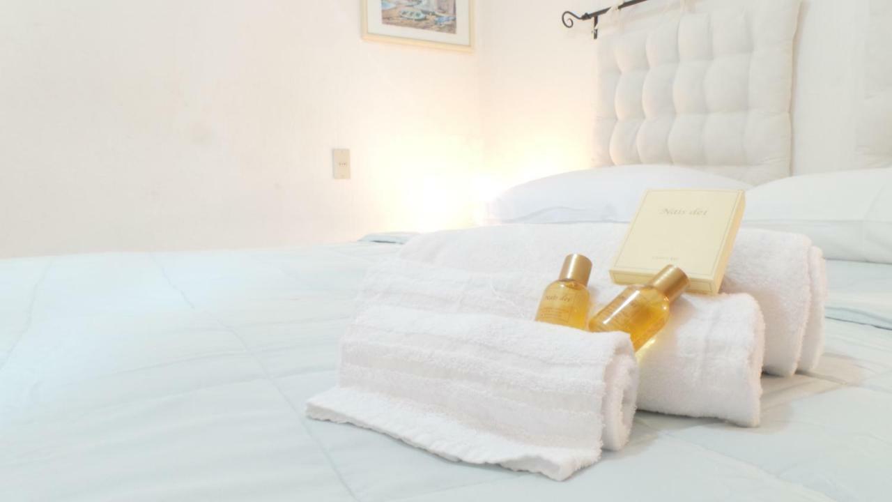 Green Terrace Apartment La Maddalena  Buitenkant foto